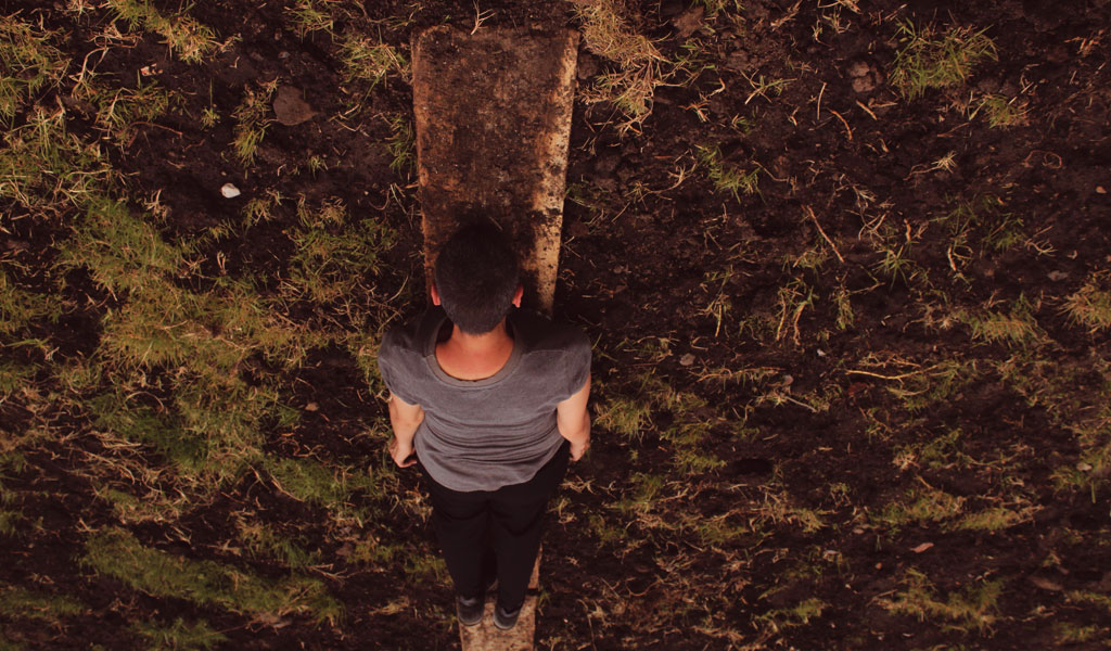 1 CUERPO, 8 D�AS, 8 HORAS