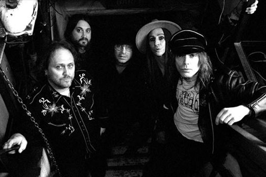 The Hellacopters, Royal Republic eta Witchcraft, rock suediarra Bay of Biscayn