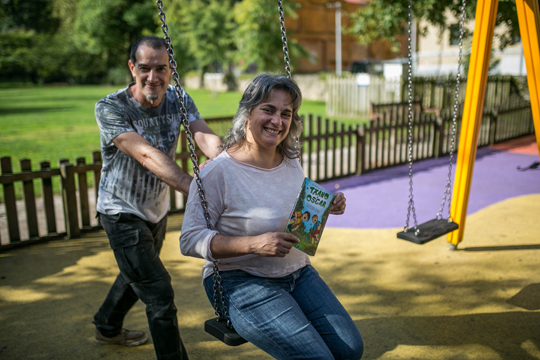 Txano eta Oscar anaien abenturak, haur literatura independentea eta kalitatezkoa