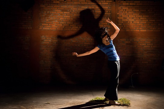Ines Aubert koreografoak La Faktoria Choreographic Centeren haren egoitzaren zati bat erakutsiko du ostiral honetan