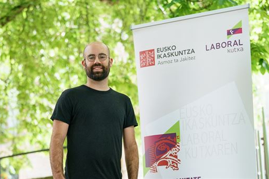 Euskara eta maori hizkuntza biziberritzeko prozesuen gaineko ikerketa bat saritu du Eusko Ikaskuntzak