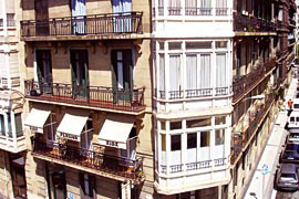 Exterior de la Pensi�n Aida