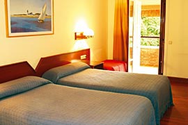 Ler Argi Hotelaren barnealdea