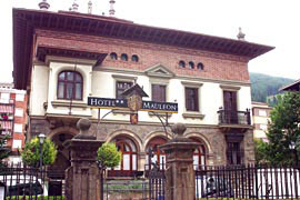 Exterior del Hotel Maule�n