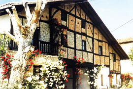 Exterior de la Casa Rural Ozollo