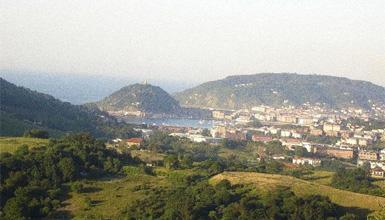 Ostatutik Donostia ikus daiteke