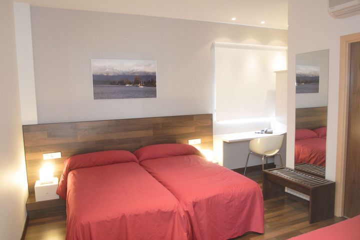 Habitaci�n doble con ba�o completo