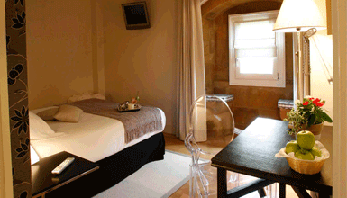 Hotel Palacio Mu�atones