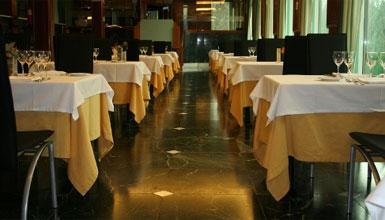 La Escuela jatetxearen jantokia