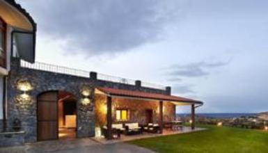 Exterior de la bodega