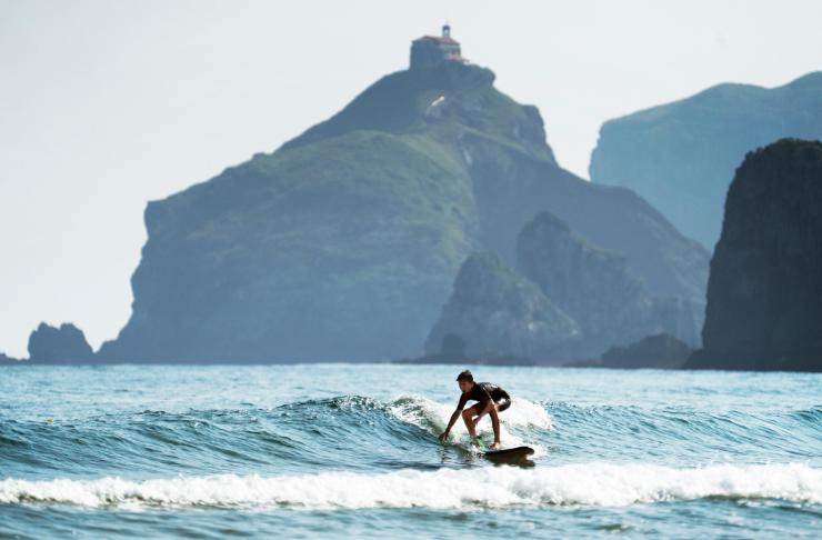 Surfing Euskadi