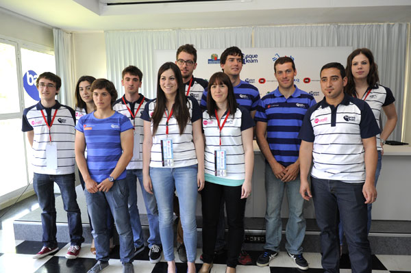 Esperientzia olinpikoa biziko duten blogariekin solasean