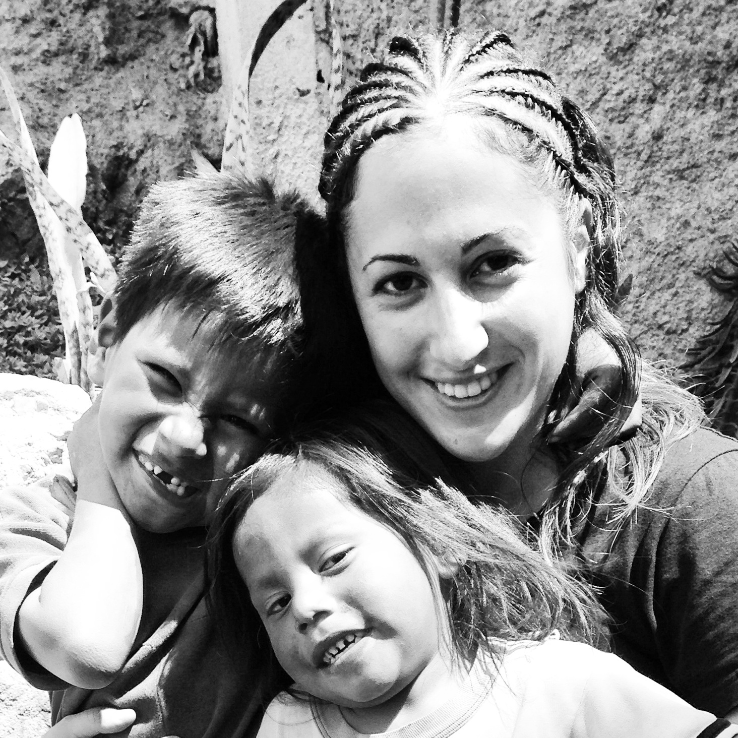 Repartiendo besos y abrazos en Per&uacute;