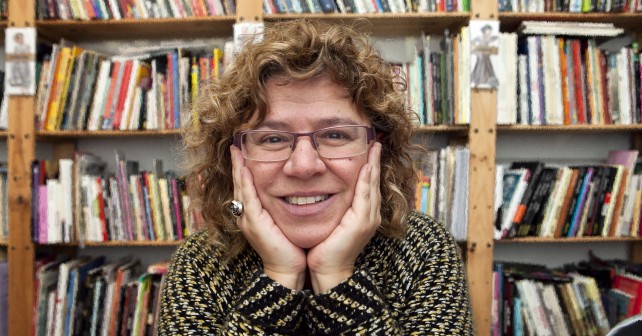 Josune Mu&ntilde;oz: "Emakumezkoek idatzitako literaturarekiko aurreiritziak hor jarraitzen du"