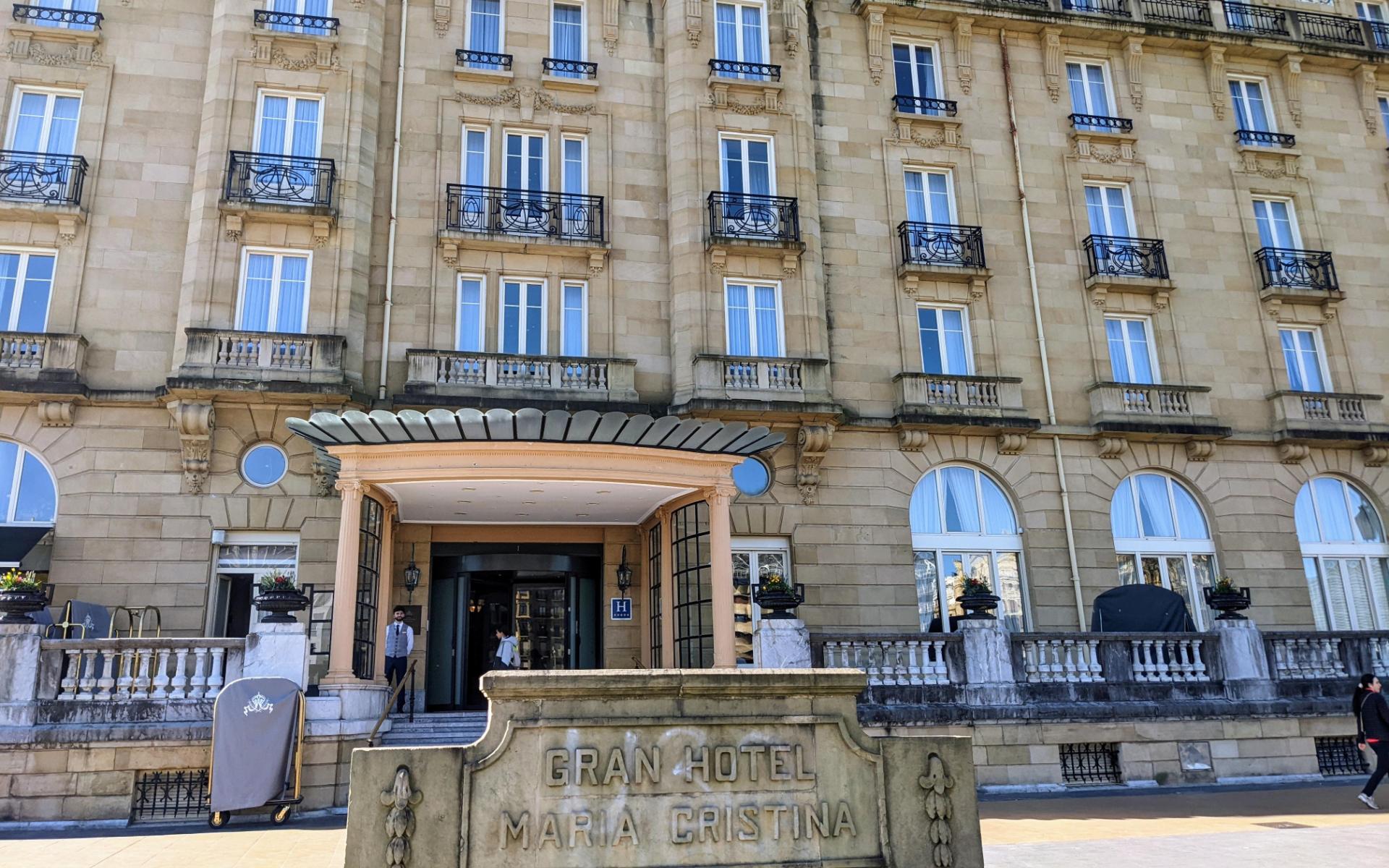 Mar�a Cristina Hotel