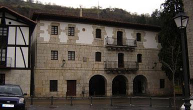 Albiztur Town Hall