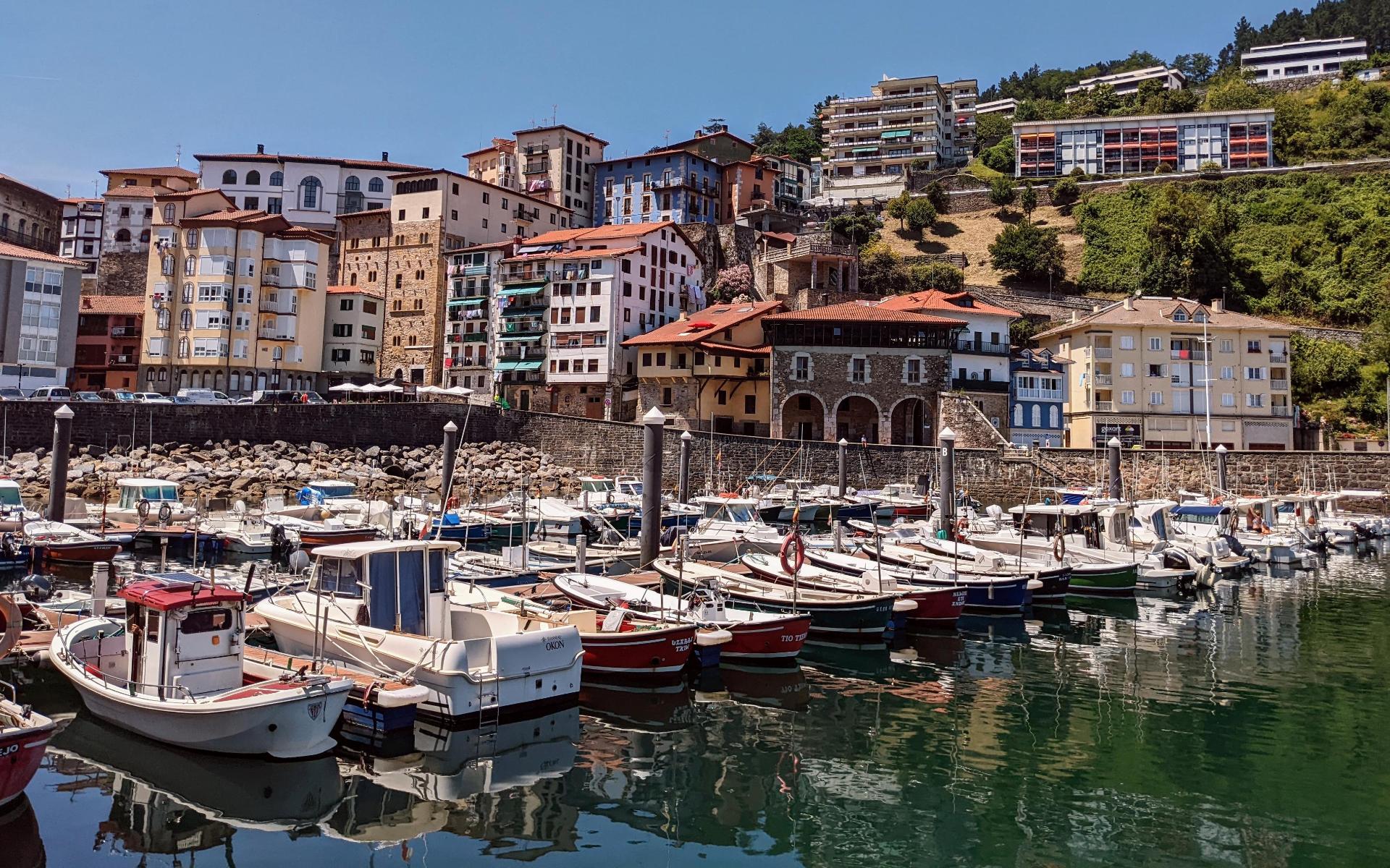 Le port de Mutriku 