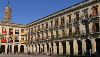 Arquillos Square