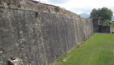 Hondarribiko harresia