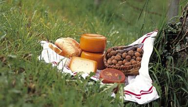 Queso con membrillo y nueces