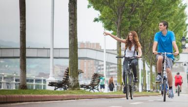 Bilbao, Ausflug mit Panoramablick am Fluss