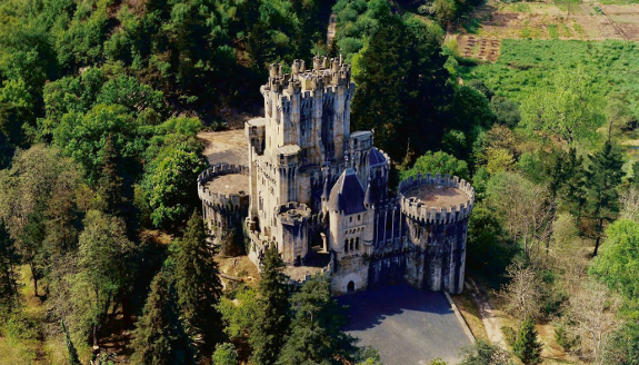 Ibilbidea zaldiz Butroeko gaztelutik