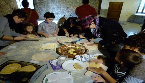 Talo tailerra eta bisita gidatua Igartza Monumentu Multzoan (Beasain)