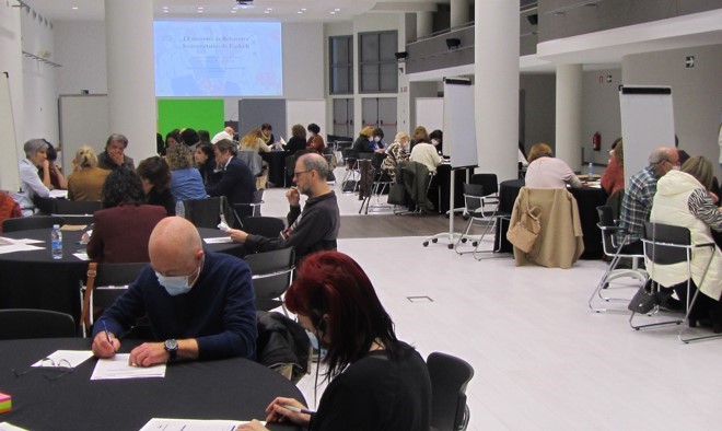 I Encuentro de Referentes Sociosanitarios de Euskadi (2022). Conclusiones del taller 'Retos y nuevos enfoques de la Atenci&oacute;n Sociosanitaria en Euskadi. La figura de la Referencia Sociosanitaria en las organizaciones'.