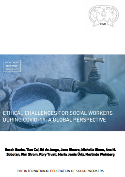 Ethical Challenge for Social Workers during COVID-19: A global perspective (International Federation of Social Workers, 2020) dokumentoaren azalaren zati bat erreprodukzioa