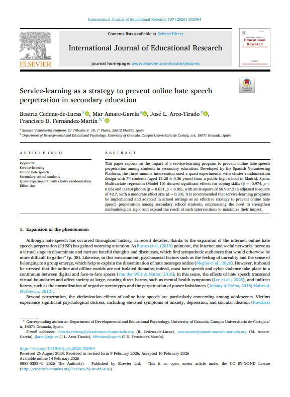 Reproducci&oacute;n parcial de la portada del documento 'Service-learning as a strategy to prevent online hate speech perpetration in secondary education'