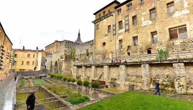 Gasteizko Erdi Aroko Harresia