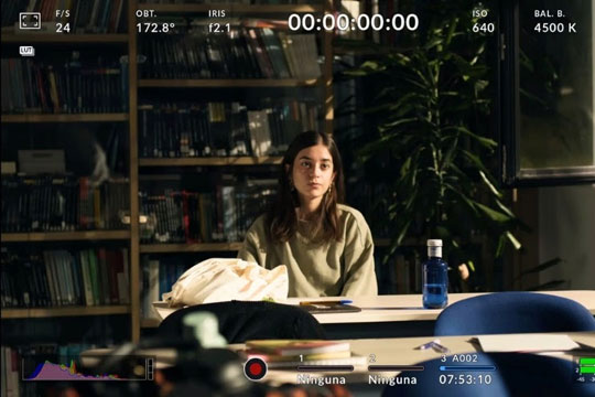 "Creaci&oacute;n de v&iacute;deo: ac&eacute;rcate a la c&aacute;mara, la luz y el sonido"