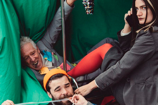 Geuretik sortuak: "Kolapsoa"