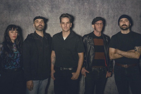 IZAKI GARDENAK (Legorreta)