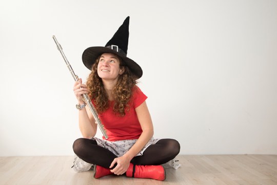 Ipuin-kontaketa: Sorgina Txirulina "MUSIKAREN BIDAIA"