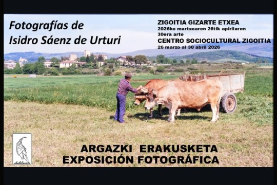 Exposici&oacute;n fotogr&aacute;fica de Isidro S&aacute;enz de Urturi