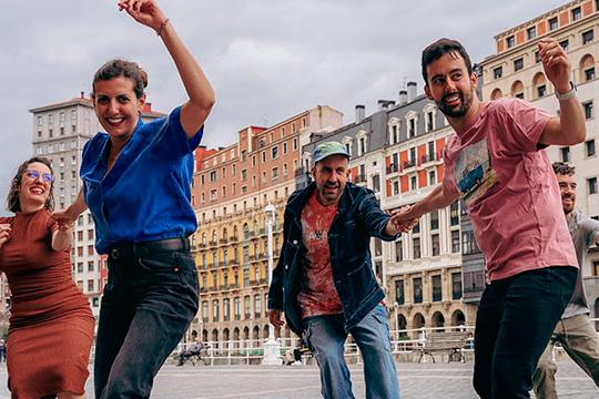 Lekuz Leku 2026: "Swing open taster" (Actividad de danza participativa)