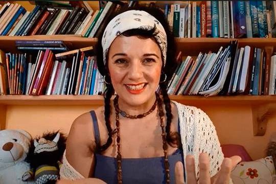 Cuentacuentos: Maite Franko: "OTSO TONTO-TONTOAK" Cuentacuentos: Maite Franko: "OTSO TONTO-TONTOAK"