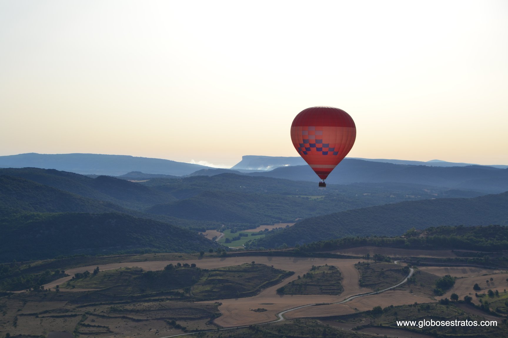 irudia, globoa hegaz