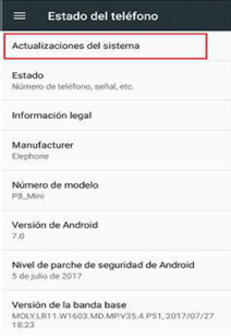 Imagen de uno de los pasos para activar desactivar las actualizaciones autom&aacute;ticas en Android 10. Ir a la opci&oacute;n de men&uacute; &ldquo;Ajustes&rdquo; y una vez dentro seleccionar &ldquo;informaci&oacute;n del tel&eacute;fono&rdquo;.