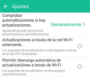 Android 10 aplikazioan eguneratze automatikoak desaktibatzeko urratsetako baten irudia. "Sistemaren eguneratzeak" hautatu eta, ondoren, "Ezarpenak" hautatu.