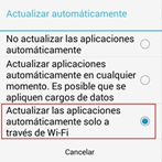 Android 10 aplikazioan eguneratze automatikoak desaktibatzeko urratsetako baten irudia. Menuan agertzen den hirugarren aukera aukeratu.