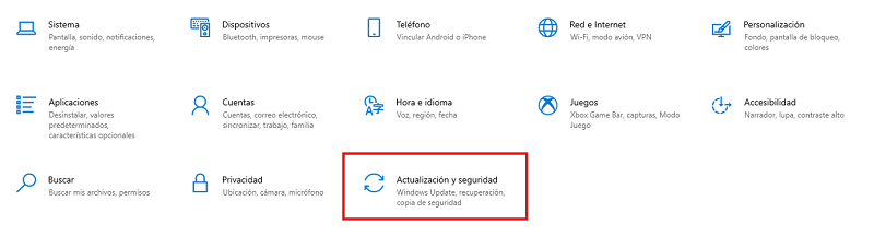 Imagen explicativa de la activaci&oacute;n las actualizaciones autom&aacute;ticas en Windows 10. En el men&uacute;, ir a  &ldquo;Configuraci&oacute;n&rdquo; / &ldquo;Actualizaci&oacute;n y seguridad&rdquo;.