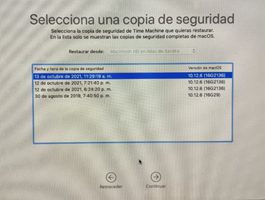 MAC OSX-en backup bat berrezartzeko urratsetako baten irudia, erabilgarri dauden backup-en artean aukeratzea.