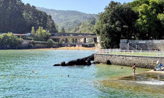 Laidatxu hondartza, Mundaka