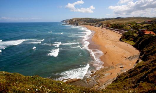 Playas de Arriatera y Atxabiribil