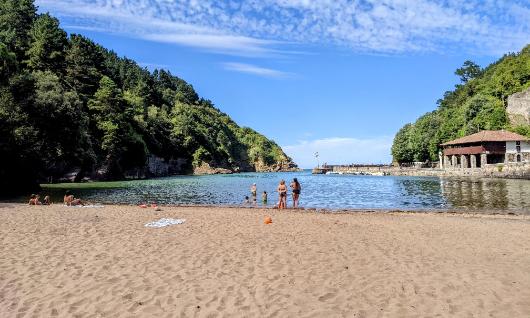Ea beach