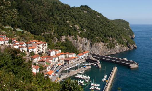 Le port d'Elantxobe