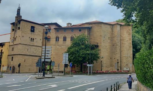 Santa Maria la Real parrokia (Zarautz)