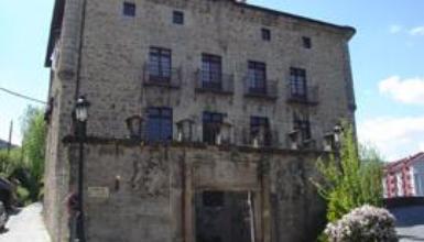 Ozaeta Tower House